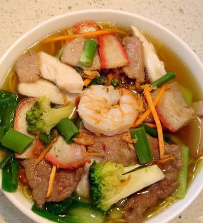 Combination Noodle Soup 